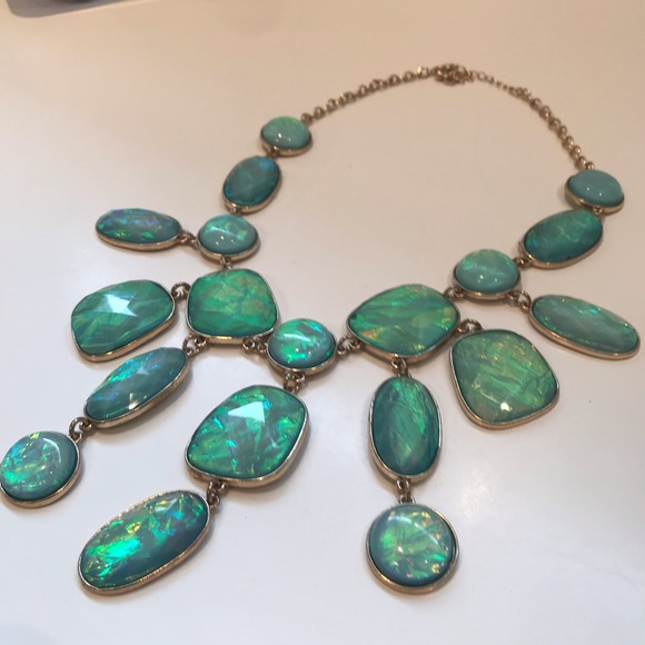 Turquoise statement necklace - Picture 2 of 3